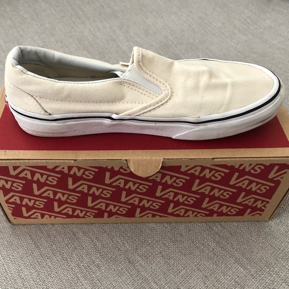 white slip on vans size 5.5